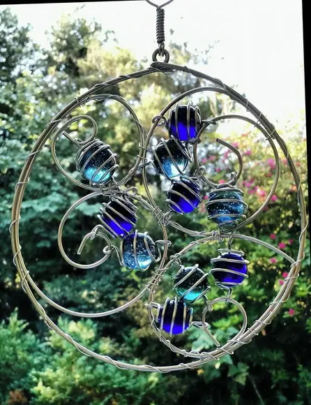 Suncatcher Mandala Modelo 1 em tons de azul