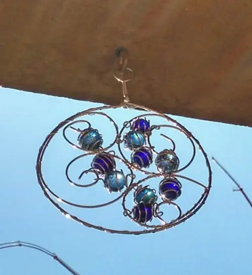 Suncatcher Mandala Modelo 1 em tons de azul
