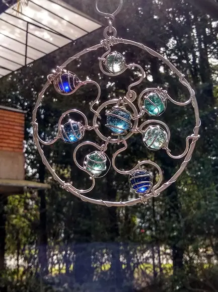 Suncatcher Mandala Raios em Tons de Azul