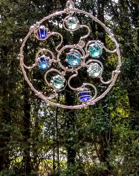 Suncatcher Mandala Raios em Tons de Azul
