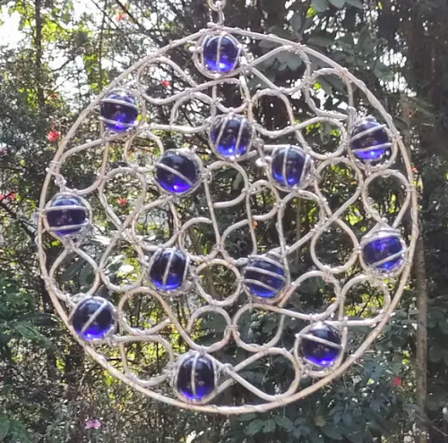 Suncatcher Mandala Vazios em Tons de Azul