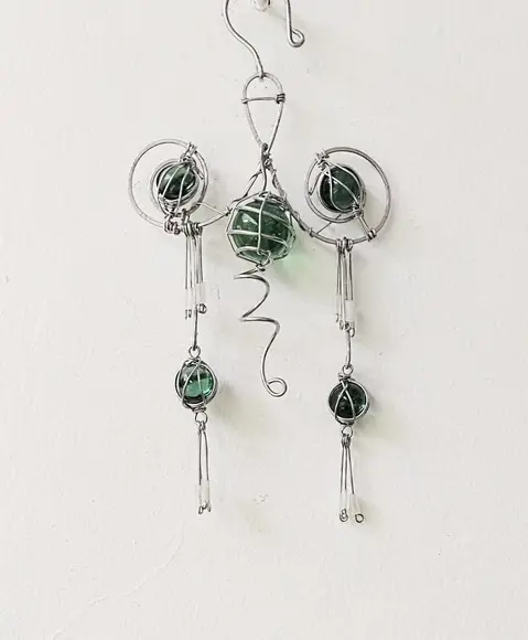 Suncatcher Oriental Verde em Alumínio