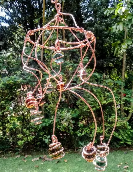 Suncatcher Turbilhão multicolorido em fios de cobre