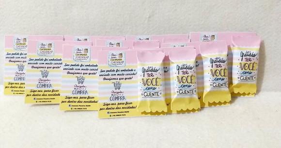 Cartão com Bala Personalizada para Todas as Ocasiões