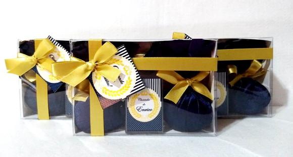 Kit Aromatizador 30 ml Mais 2 Saches Perfumados