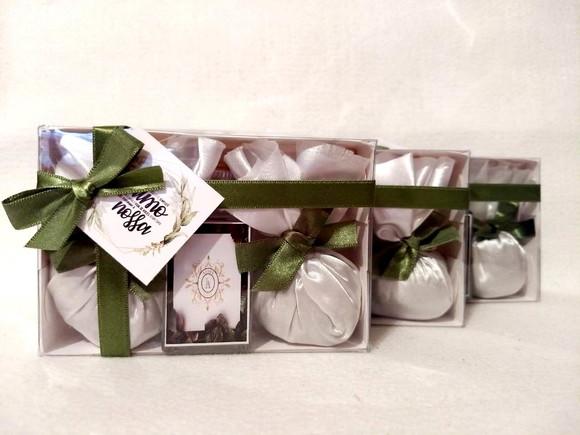 Kit Aromatizador 30 ml Mais 2 Saches Perfumados