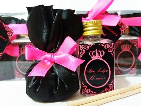 Kit Aromatizador 30 ml Mais 2 Saches Perfumados Neon