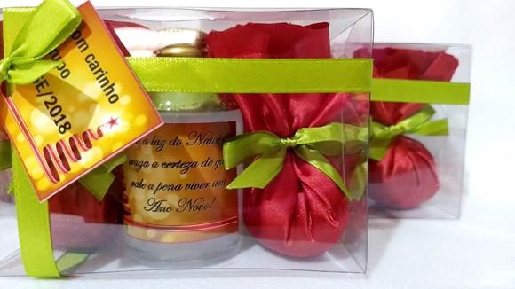 Kit Natal Aromatizador 60 ml Mais 2 Saches Perfumados