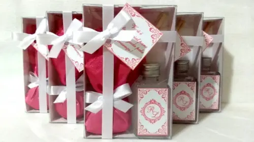 Kit Aromatizador + Sache Lembrancinha 15 Anos