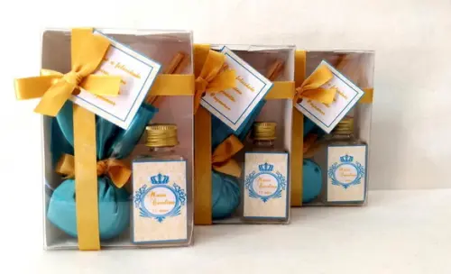 Kit Aromatizador + Sache Lembrancinha 15 Anos