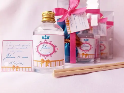 Kit Aromatizador + Sache Lembrancinha 15 Anos