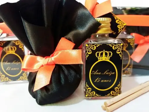 Kit Aromatizador 30 ml Mais 2 Saches Perfumados Neon