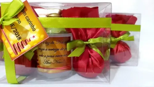 Kit Natal Aromatizador 60 ml Mais 2 Saches Perfumados