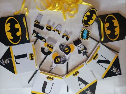 Kit Topo de Bolo Personalizado com Bandeirinha