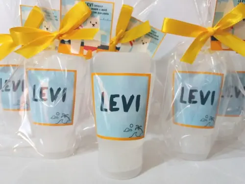 Lembrancinha Nascimento hidratante bisnaga 30 g