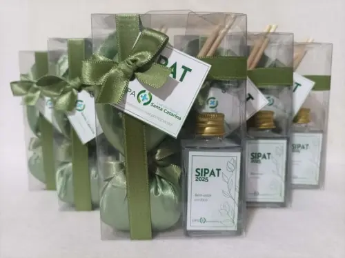 Mini aromatizador 30 ml mais sache com escalda pés
