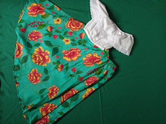 Saia Meio Gode Chita Infantil (com Elastico)+ Top Ciganinha