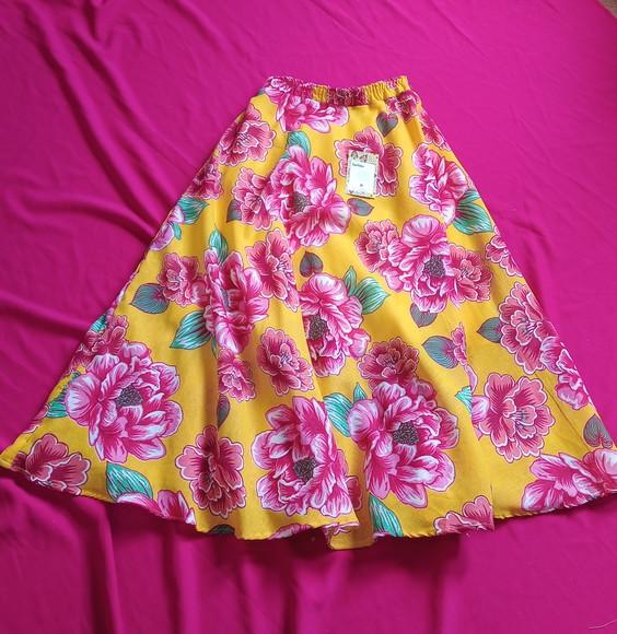 Saia Chita Meio Godê até 12 Anos (varias Estampas)