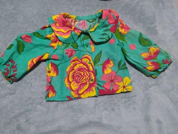 Camisa Chita Infantil Manga Bufante e Gola Redonda