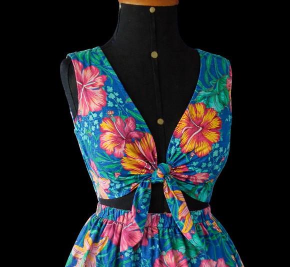 Top cropped de Chita laço na frente (até o T.60)