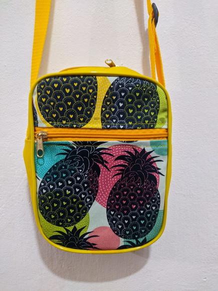 Shoulder Bag Estampa Abacaxi