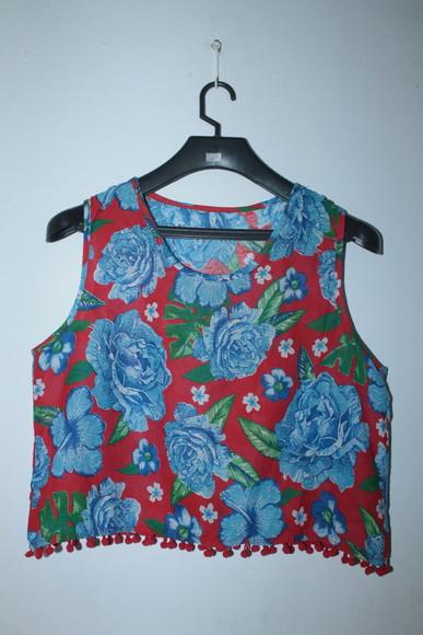 Blusa cropped com pompom (até T.60) estampa esgotada