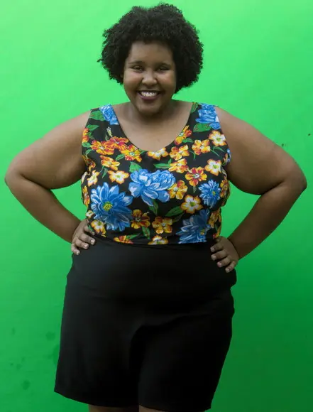 Top cropped de Chita laço nas costas (até t.60)