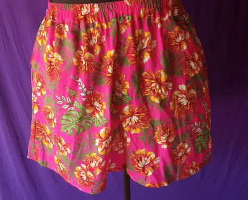Short elastico de chita plus size (até T.64)