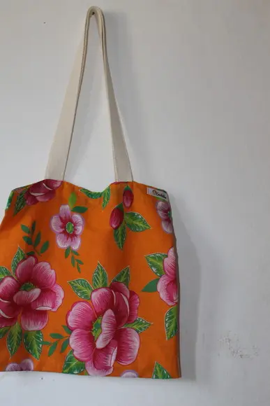 Bolsa de Chita (35cm x 35 cm).