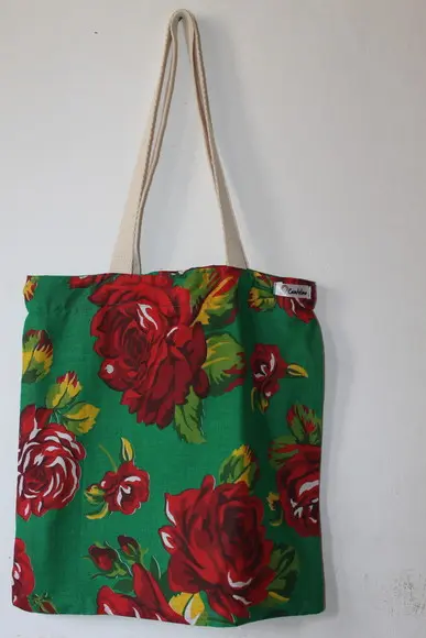 Bolsa de Chita (35cm x 35 cm).