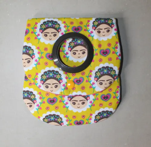 Porta carregador de celular estampado