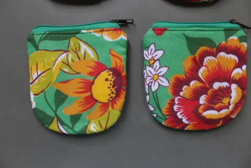 Porta moedas de chita (preço unitario)