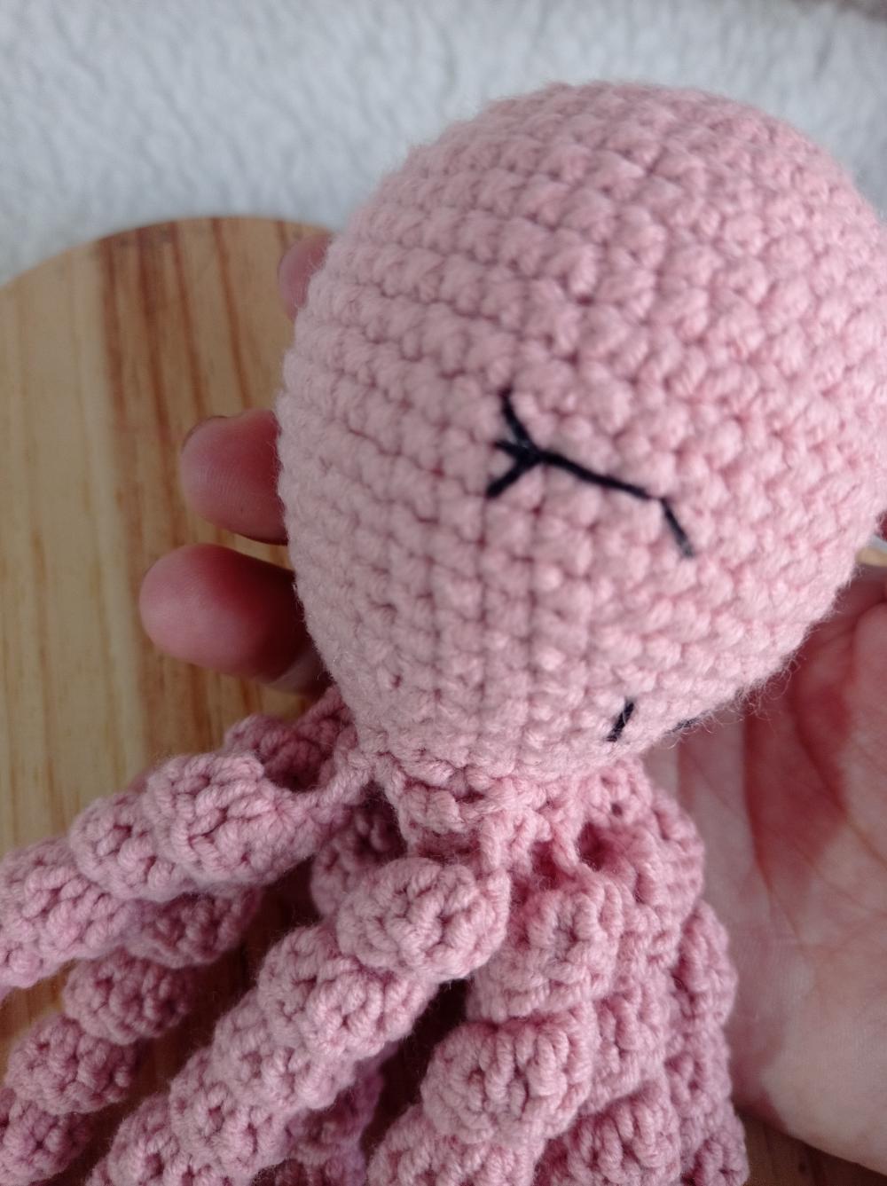 Polvo para bebê - amigurumi