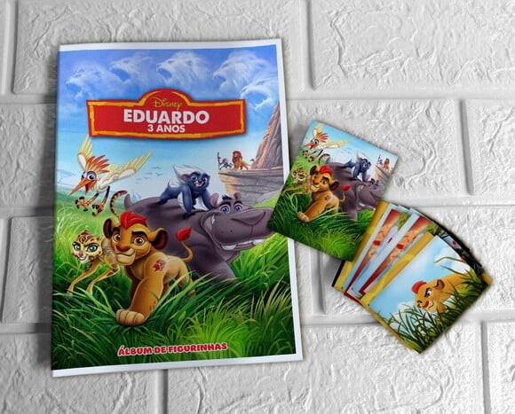 Álbum de Figurinhas a Guarda do Leão