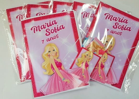 Álbum de Figurinhas Barbie