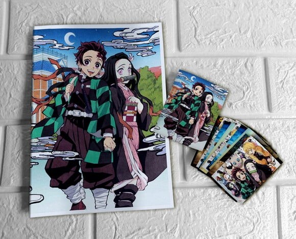 Álbum de Figurinhas Demon Slayer