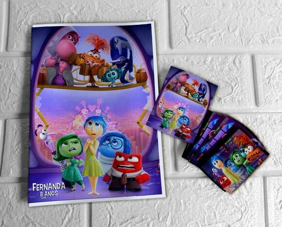 Álbum de Figurinhas Divertida Mente 2