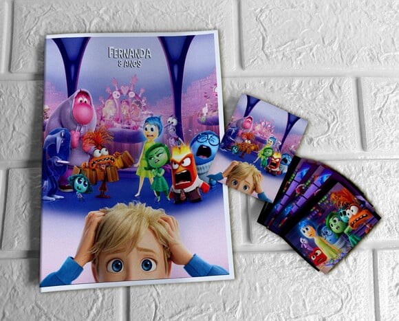 Álbum de Figurinhas Divertida Mente 2