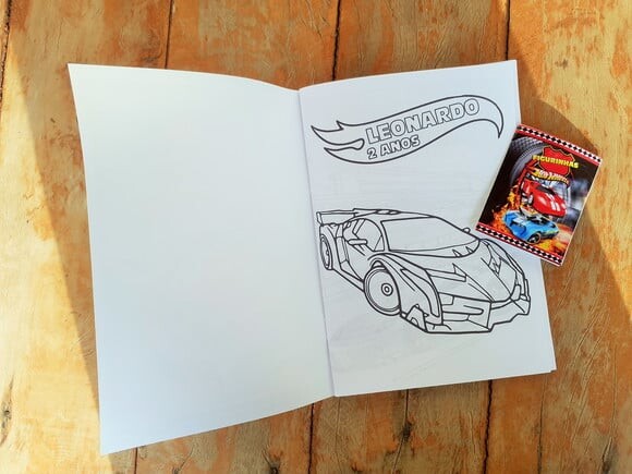 Álbum de Figurinhas Hot Wheels