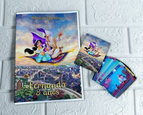 Álbum de Figurinhas Jasmine e Aladdin