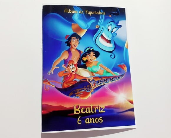 Álbum de Figurinhas Jasmine e Aladdin