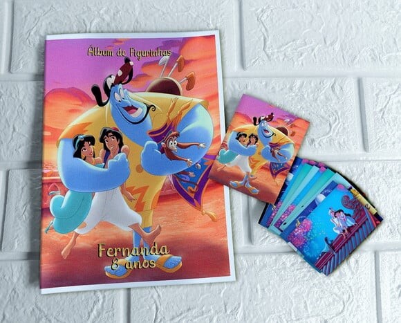 Álbum de Figurinhas Jasmine e Aladdin