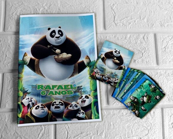 Álbum de Figurinhas Kung Fu Panda