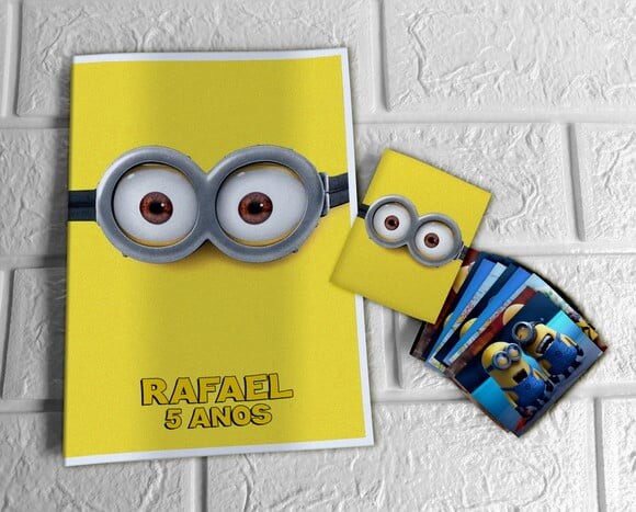 Álbum de Figurinhas Minions