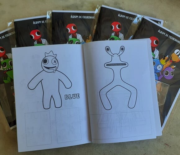 Álbum de Figurinhas Rainbow Friends