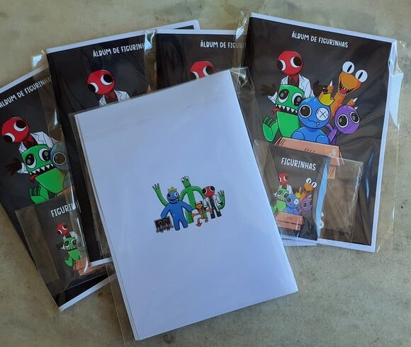 Álbum de Figurinhas Rainbow Friends
