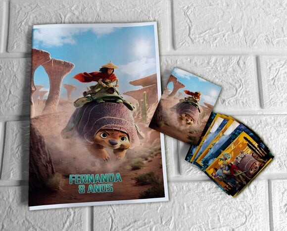 Álbum de Figurinhas Raya e o Último Dragão