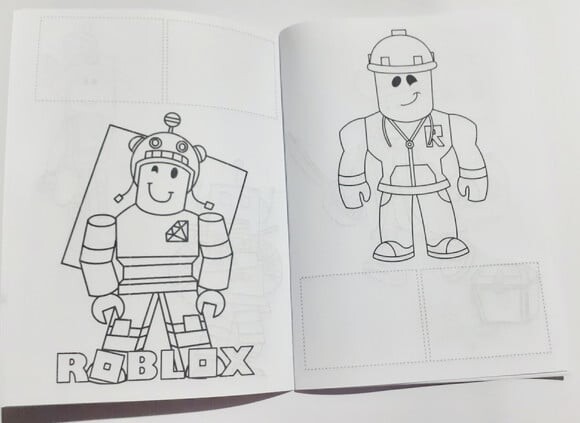 Álbum de Figurinhas Roblox