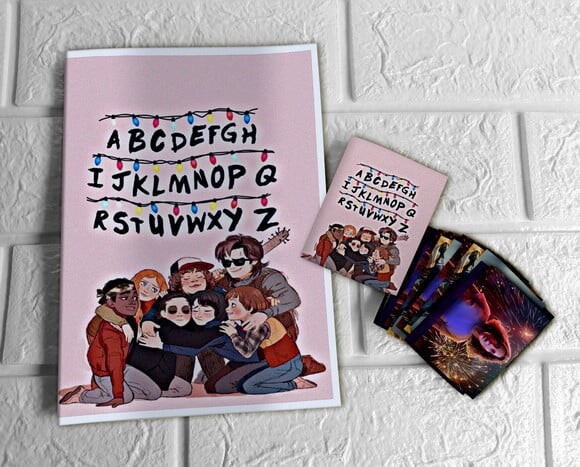 Álbum de Figurinhas Stranger Things