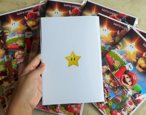 Álbum de Figurinhas Super Mario Bros